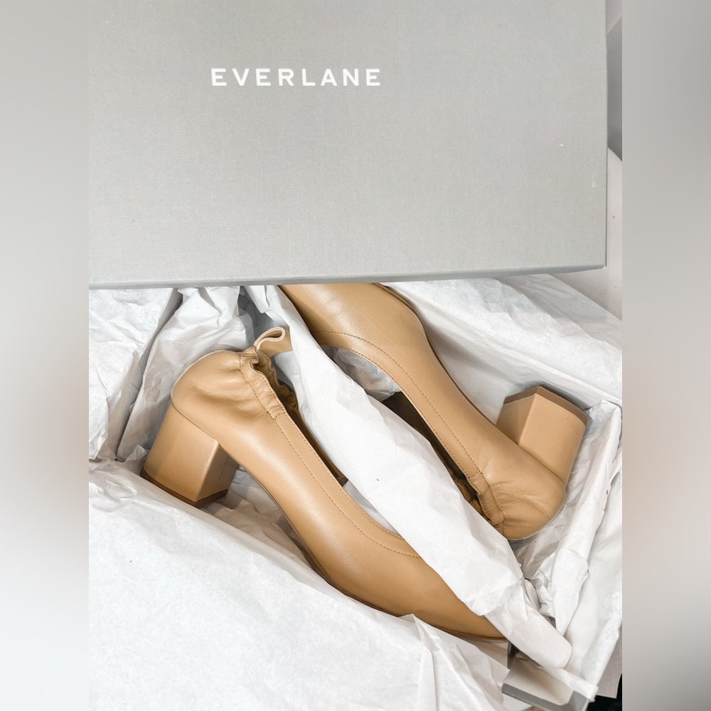 Everlane The Day Heel in Light Taupe • In Original Box